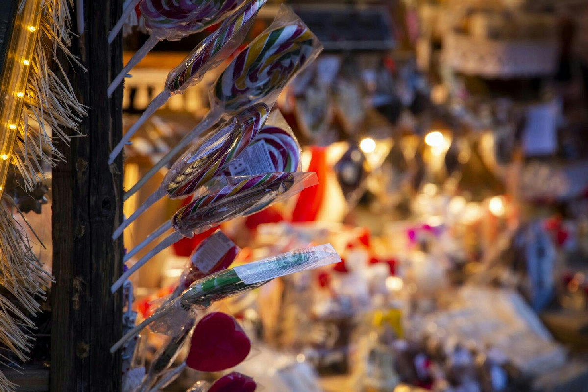 Dove andare per la Befana 2026: le feste tradizionali e il folclore unico in tutta Italia