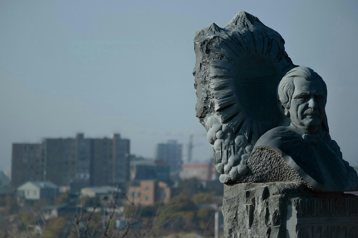 Geghard: il monastero armeno tra le rocce che custodisce secoli di spiritualità e mistero