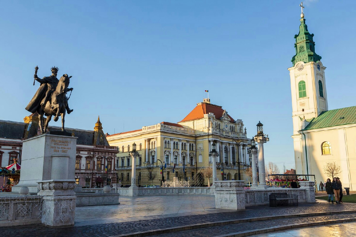 Oradea, gemma della Transilvania: viaggio tra architettura raffinata e tradizioni senza tempo
