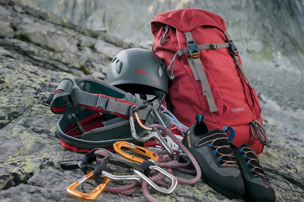 Scarpe inadatte in montagna: cause di multe e rischi per la sicurezza da non sottovalutare mai