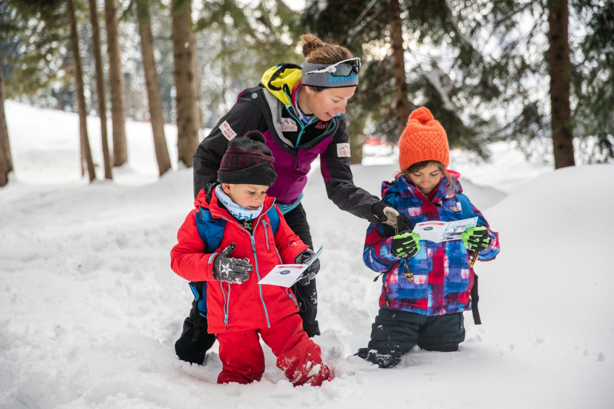 Bambini e neve: consigli essenziali per camminate sicure con le ciaspole senza rischi