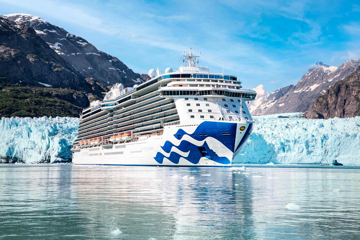 Tra ghiacci eterni e terre sacre: esplorazione tra grizzly, saloon e meraviglie del Grande Nord